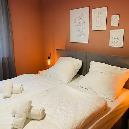 Dreams, 3 Schlafzimmer, Parkplatz, Stadtzentrum Neu-Ulm Extérieur photo