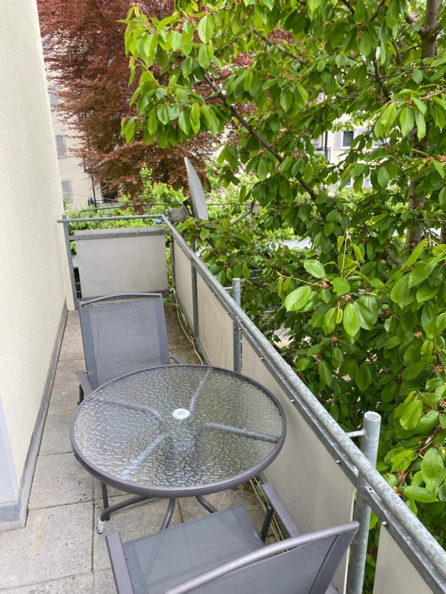 Dreams, 3 Schlafzimmer, Parkplatz, Stadtzentrum * Neu-Ulm